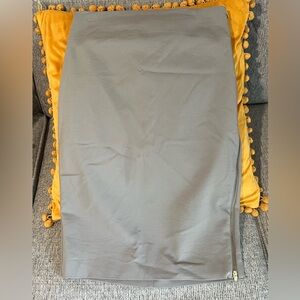 Cream/light gray color, Express size 6 pencil skirt with zipper up the left side